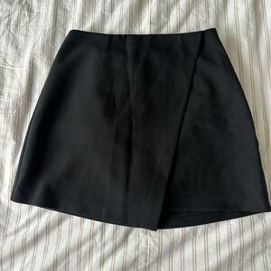 Abercrombie Black Mini Skort